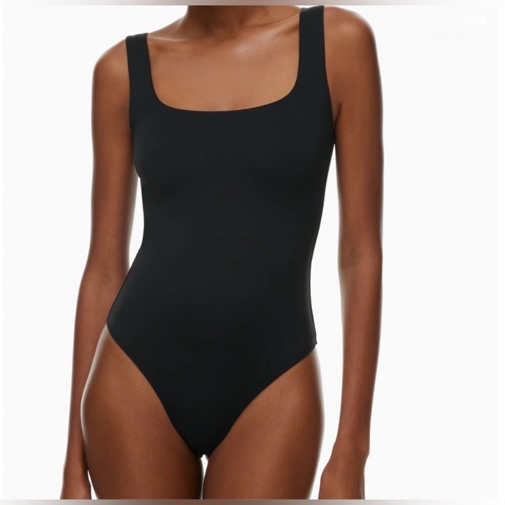 Aritzia Babaton Contour Cut-out Bodysuit Black Size Large